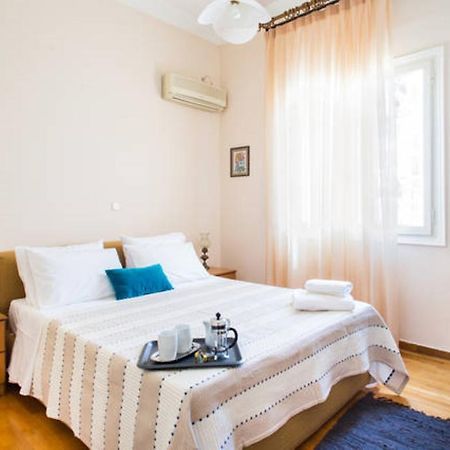 Large 3 Bedroom Apt With Terrace Αθήνα Εξωτερικό φωτογραφία