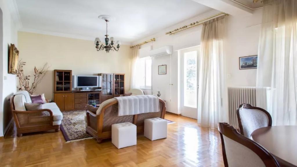 Large 3 Bedroom Apt With Terrace Αθήνα Εξωτερικό φωτογραφία