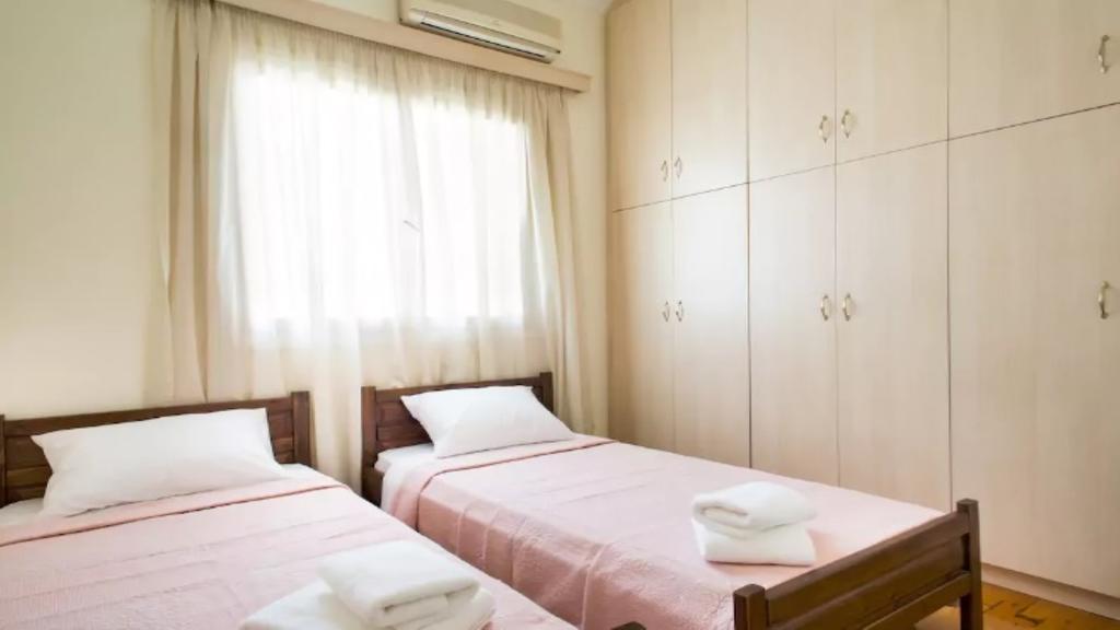 Large 3 Bedroom Apt With Terrace Αθήνα Εξωτερικό φωτογραφία