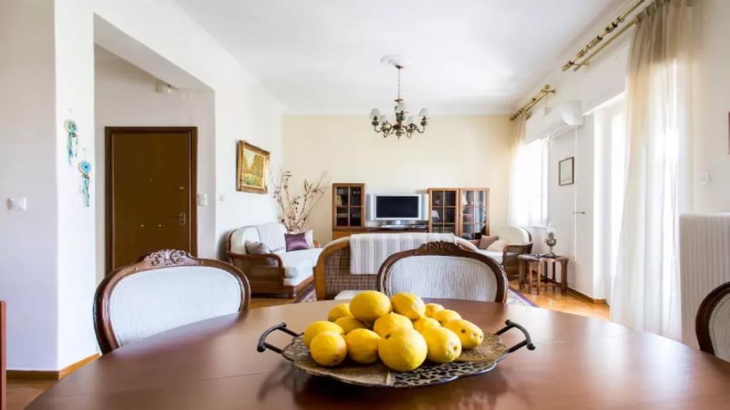 Large 3 Bedroom Apt With Terrace Αθήνα Εξωτερικό φωτογραφία
